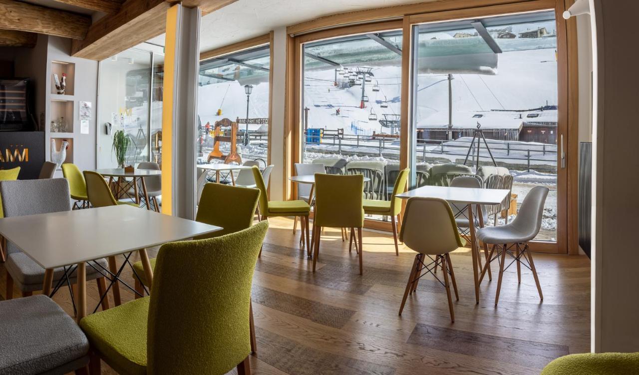 Hotel Lyskamm Breuil-Cervinia Exteriör bild