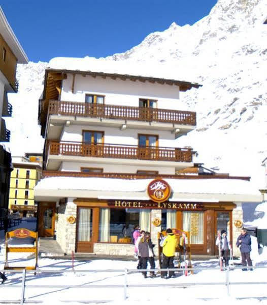 Hotel Lyskamm Breuil-Cervinia Exteriör bild